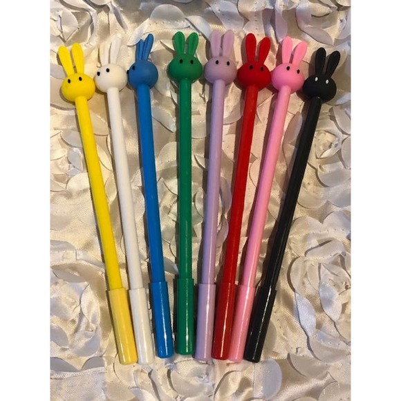 Long Ear Bunny Black Gel Roller Ball Ink Pen 8 pc Set (0.5mm tip) + Pencil Pouch - Picture 1 of 5